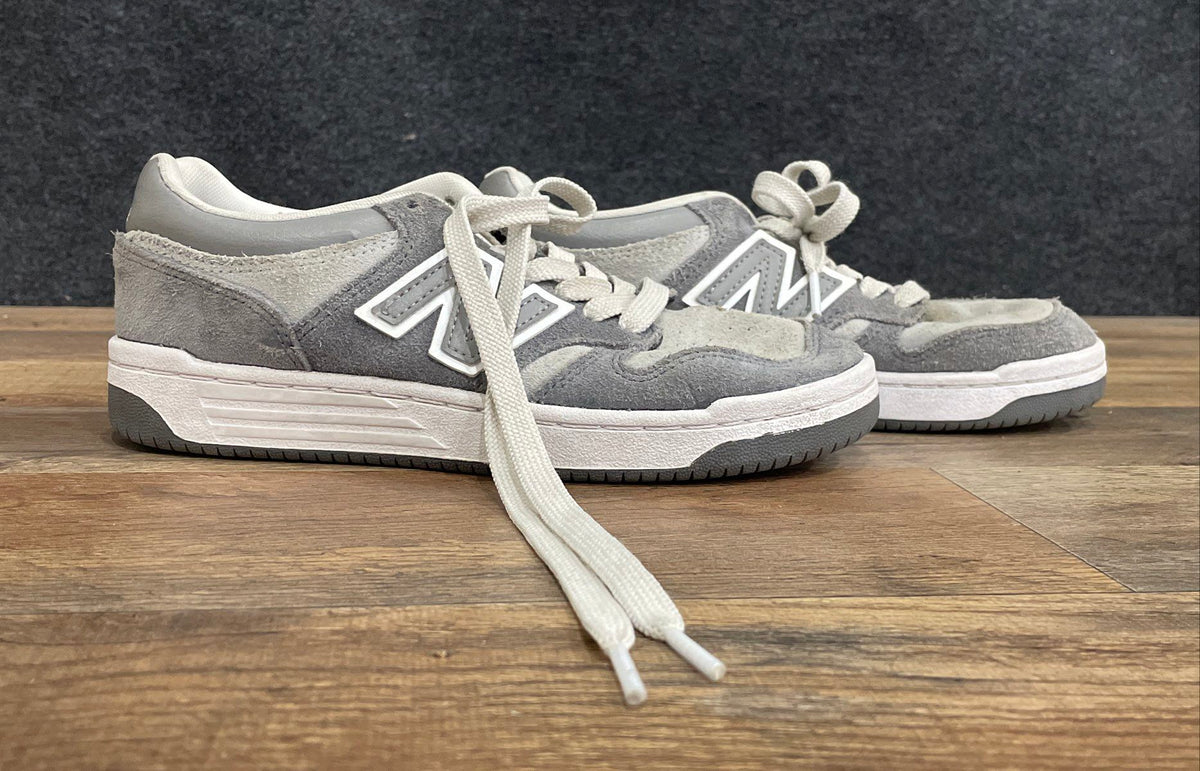 New Balance 480 Grey White Suede Boy's Lifestyle Sneakers Size 4