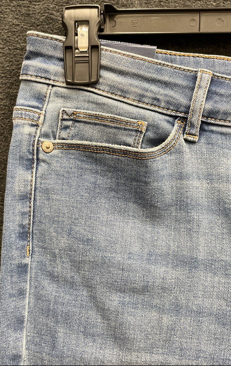 J. Jill Women's Straight-Leg Ankle Boyfriend Jeans Brooklyn Wash Blue Sz 10P NWT