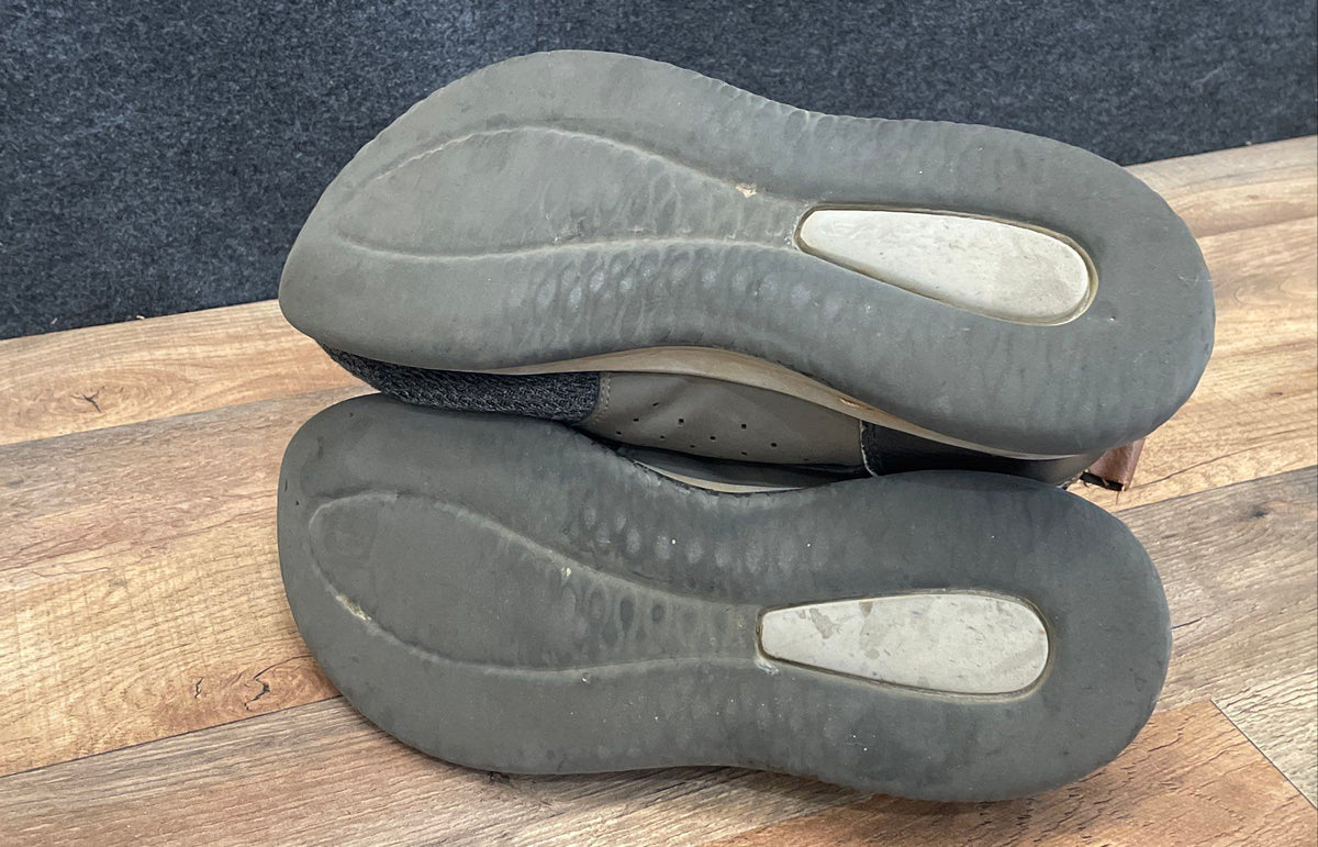 Skechers Classic Fit Grey Black Air-Cooled Memory Foam Sneakers Size 11