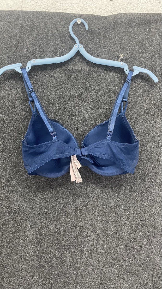 Victoria's Secret Women's Evening Blue Floral Lace Shimmer Lined Demi Bra Sz 34D
