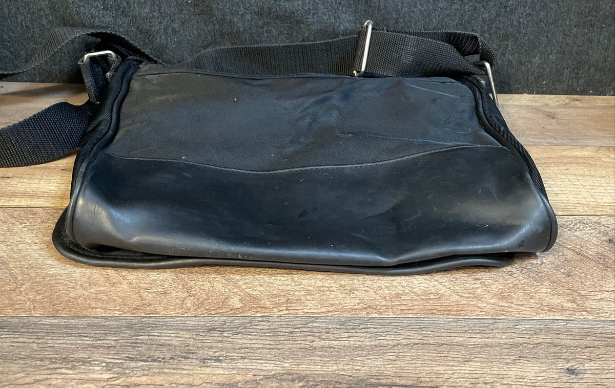 Vintage Polo Sport Ralph Lauren Black Nylon Messenger Crossbody Bag
