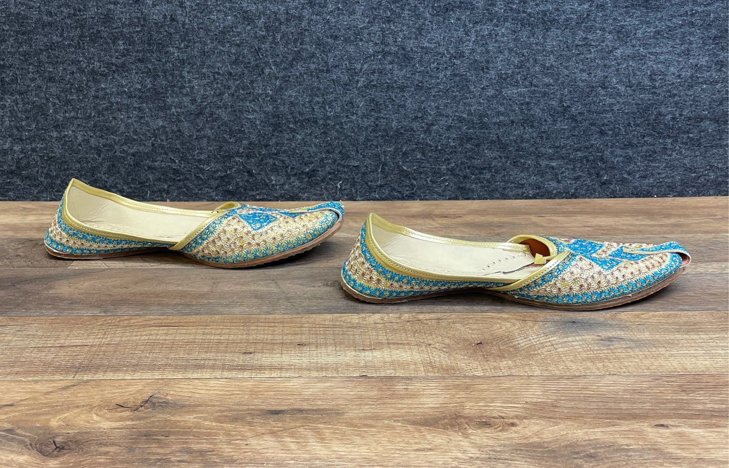 Handmade Indian Jutti Mojari Blue Gold Cream Embroidered Leather Flats Size 11"