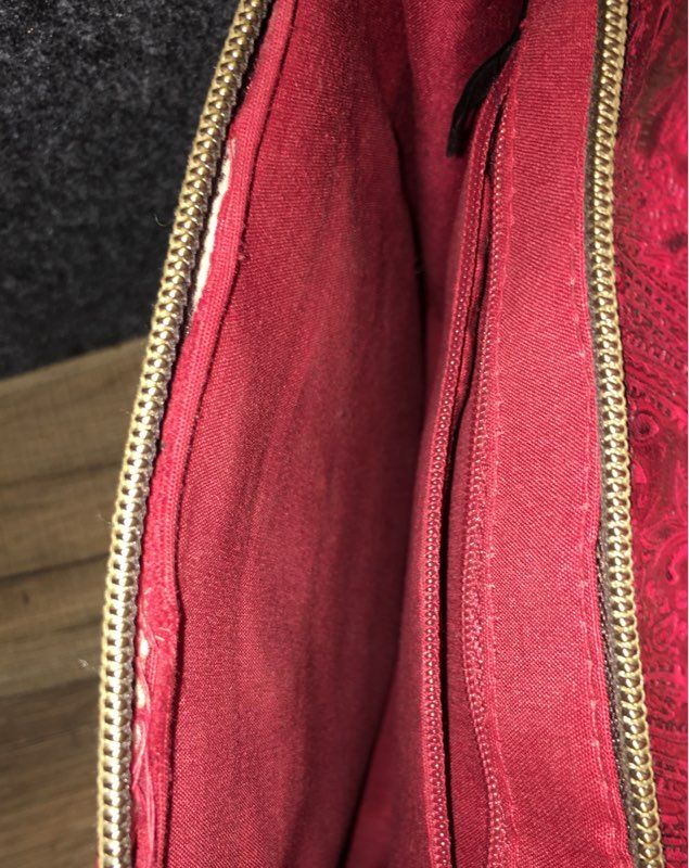 Relic Red Paisley Embossed Faux Leather Multi-Pocket Crossbody Bag Organizer