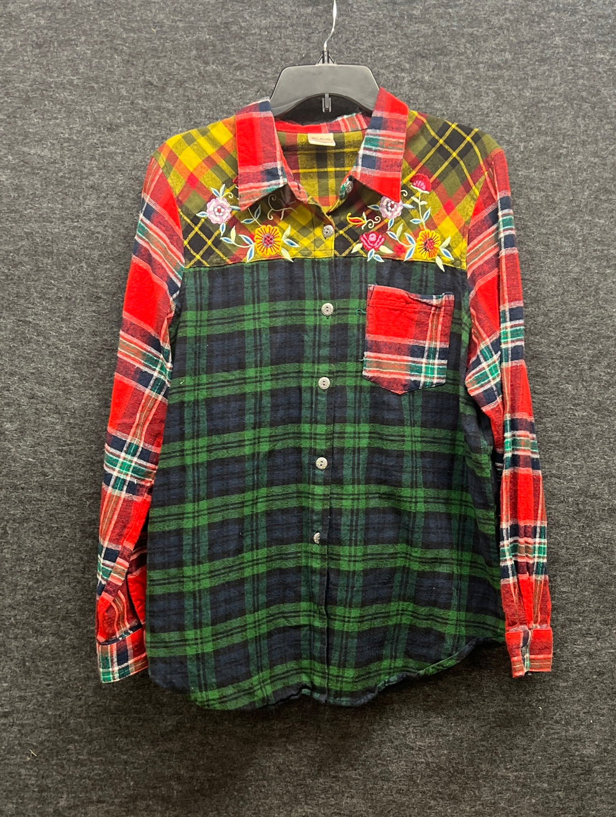Blair Women's Patchwork Plaid Floral Embroidered Flannel Button Down Shirt Sz L