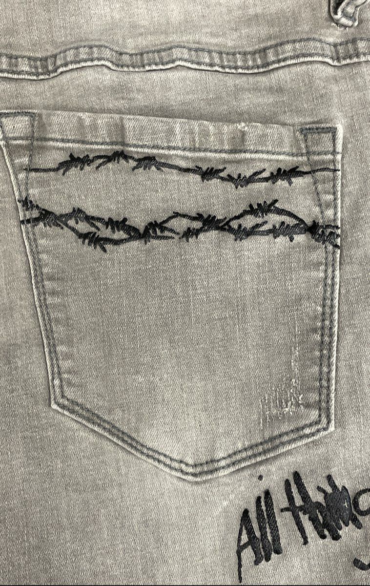 Ninth Hall Men's Rogue Jeans Grey Graffiti Graphic Distressed Skinny Sz 34