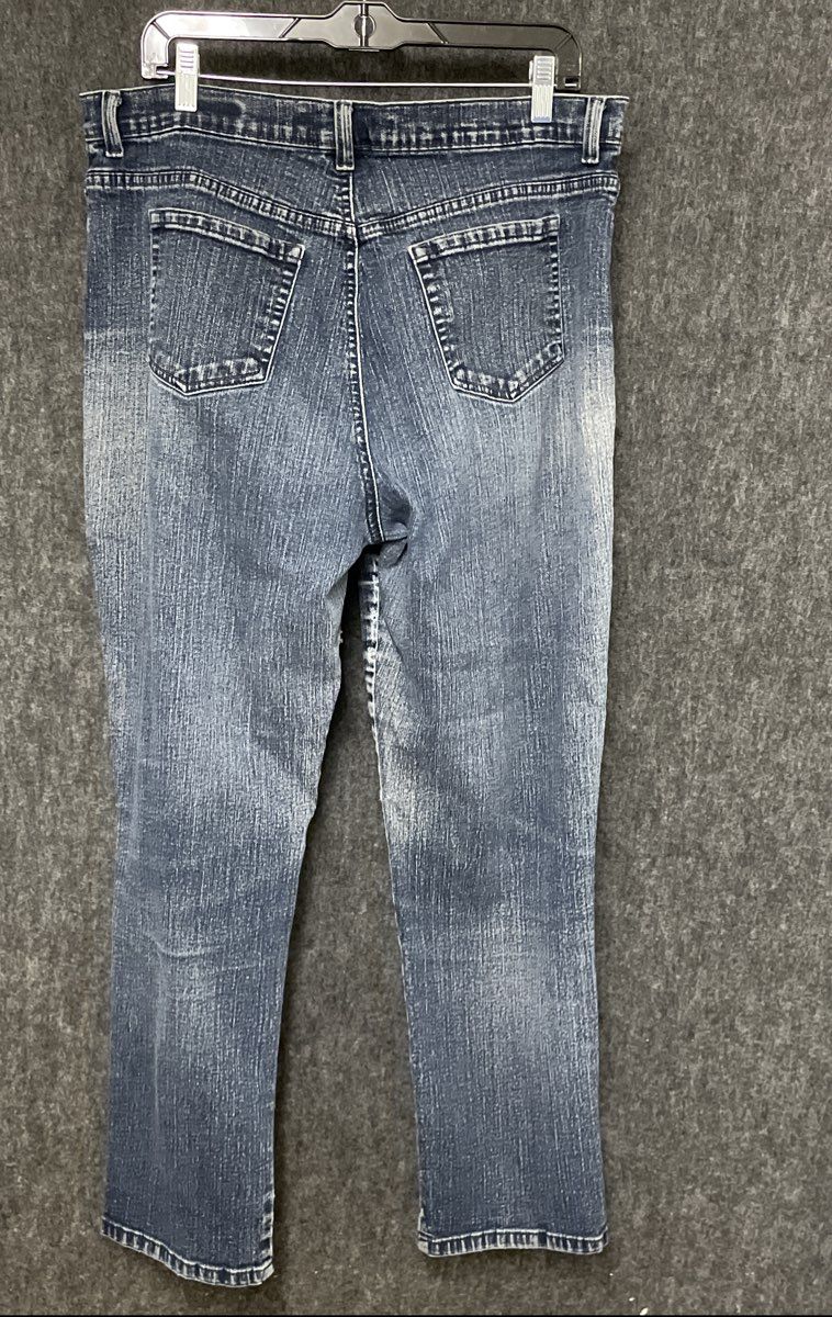 Gloria Vanderbilt Women's Blue High Rise Faded Straight Leg Jeans Size 18