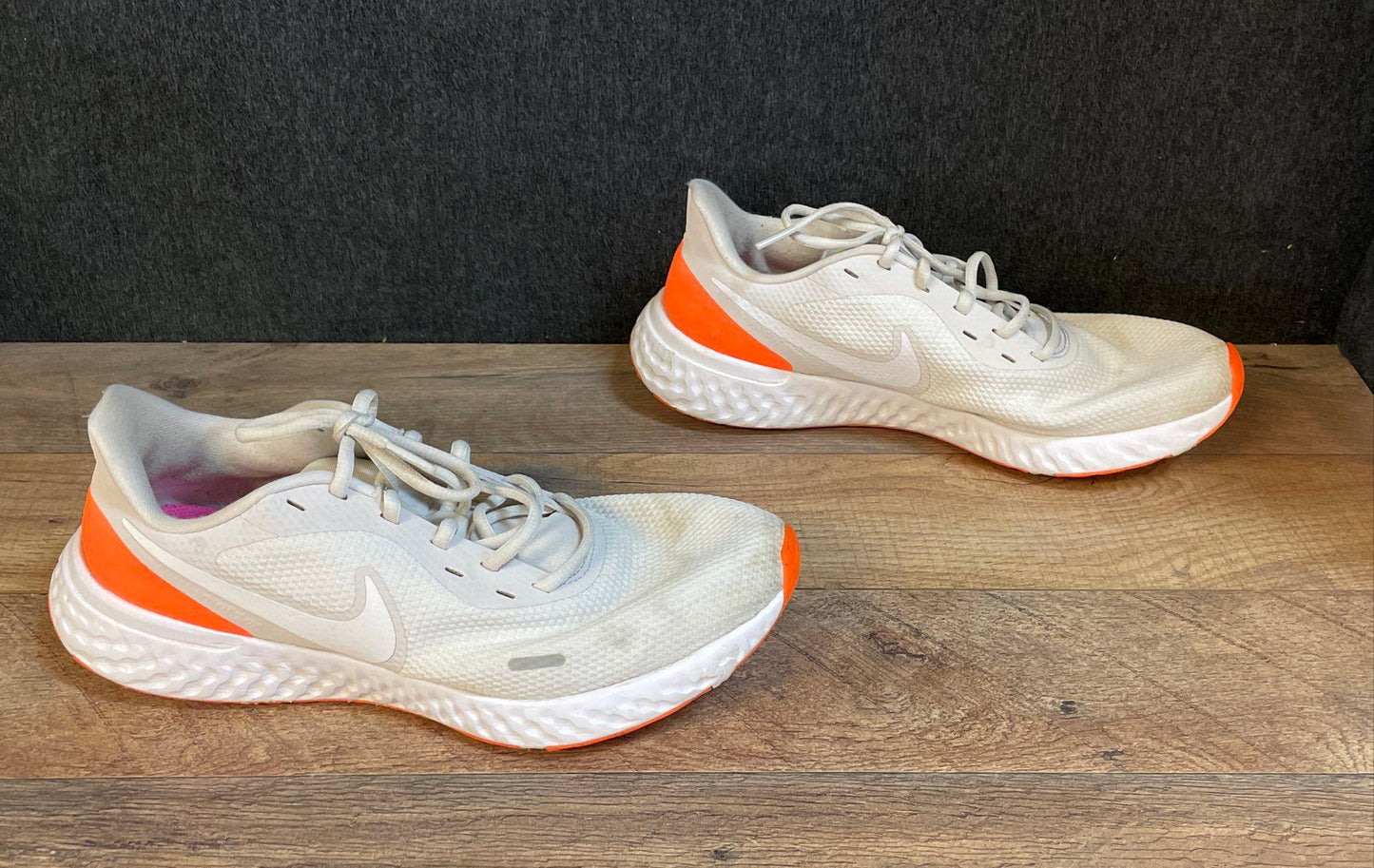Nike Revolution 5 White Laser Orange Running Shoes Men's Size 10