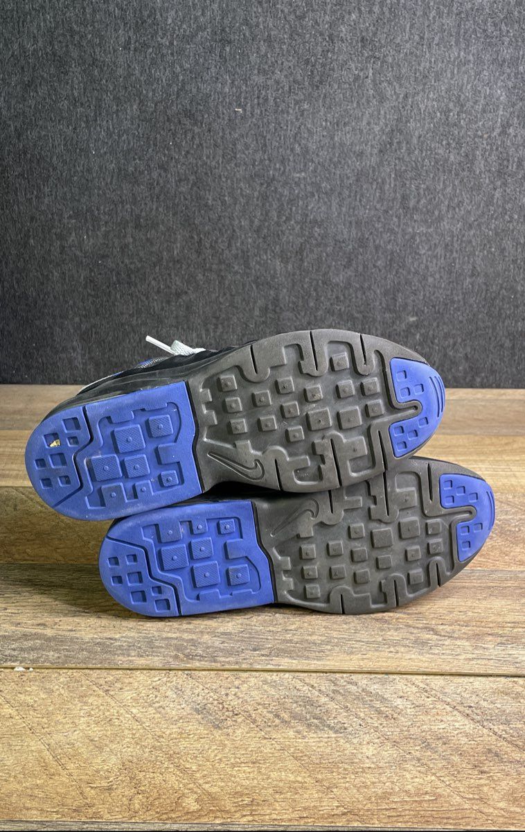 Nike Air Max Invigor Cool Grey Electric Blue Youth Sneakers Size 3Y