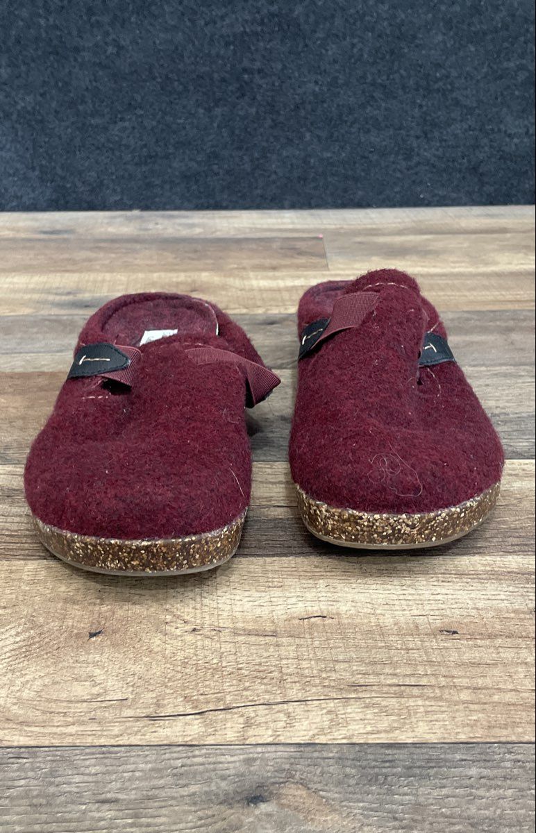 Earth Origins Jenna Burgundy Felt Fabric Slip On Mule Clogs Women's Size 7M