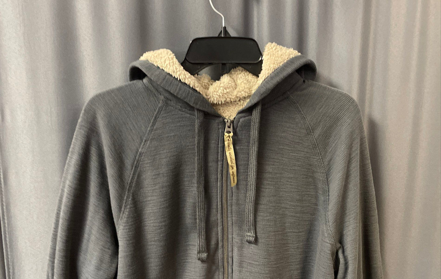 Sonoma Men's Ebony Gray Faux Fur Sherpa Lined Zip-Up Hoodie Size M NWT
