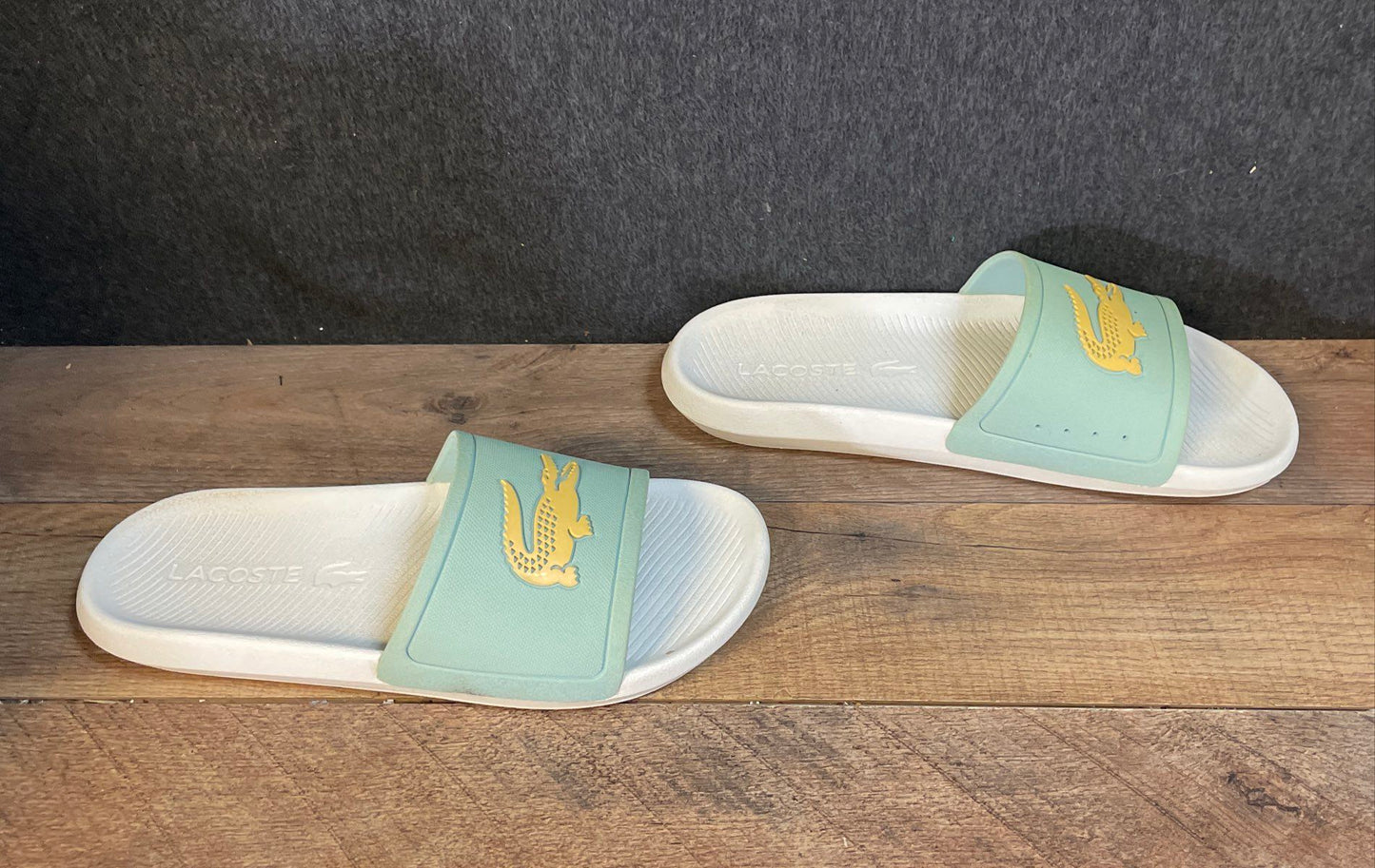 Lacoste Fraisier White Aqua Yellow Slide Sandals Size 10.5" Footbed