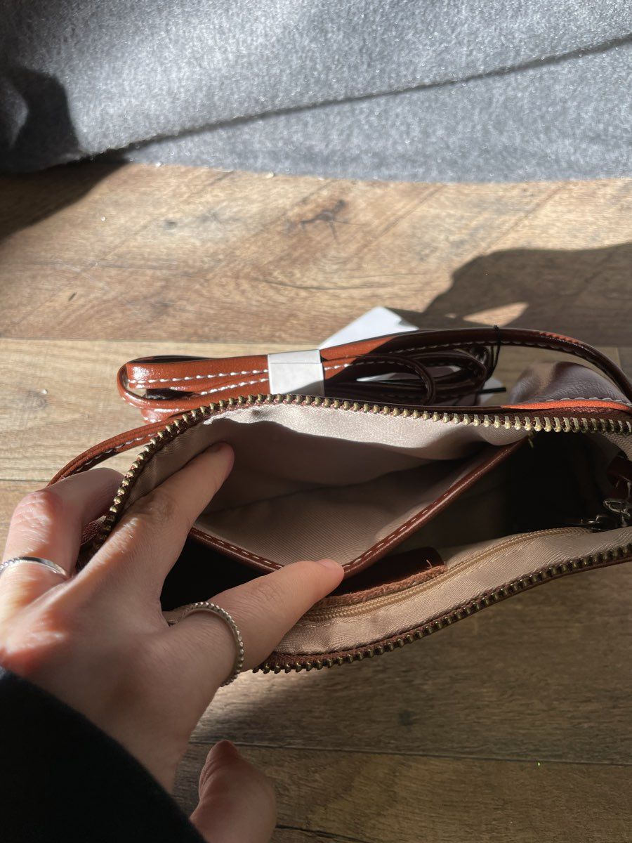 NWT GIRLREEL Brown Top Layer Cowhide Leather Crossbody Shoulder Bag Purse Pouch