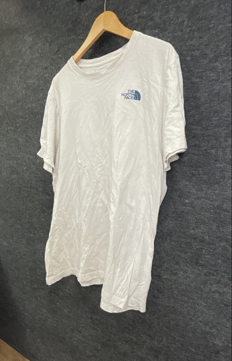 The North Face Men's White Graphic Outdoor Back Print T-Shirt Sz L