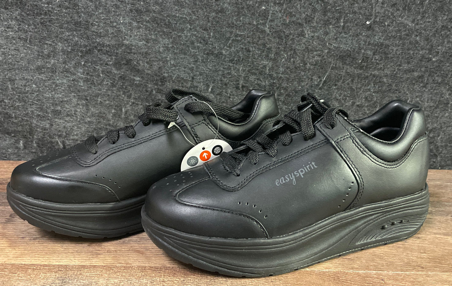 Easy Spirit Anti-Gravity Black Leather Walking Shoes Sneakers Women's Size 6