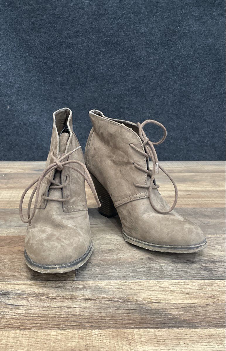 MIA Shawna Grey Lace-up Stacked Block Heel Ankle Boots Size 8.5