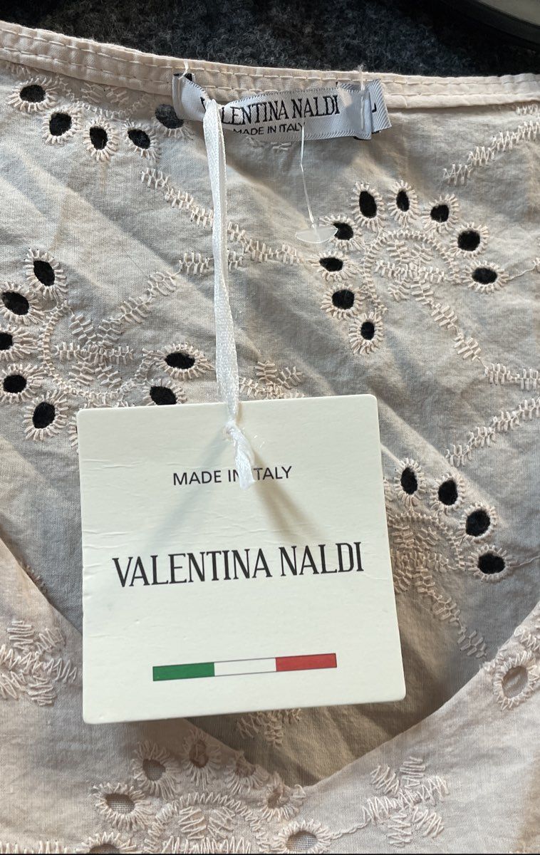 Valentina Naldi Women's Pink Eyelet Ruffle V-Neck Cotton Blouse Italy Sz L NWT