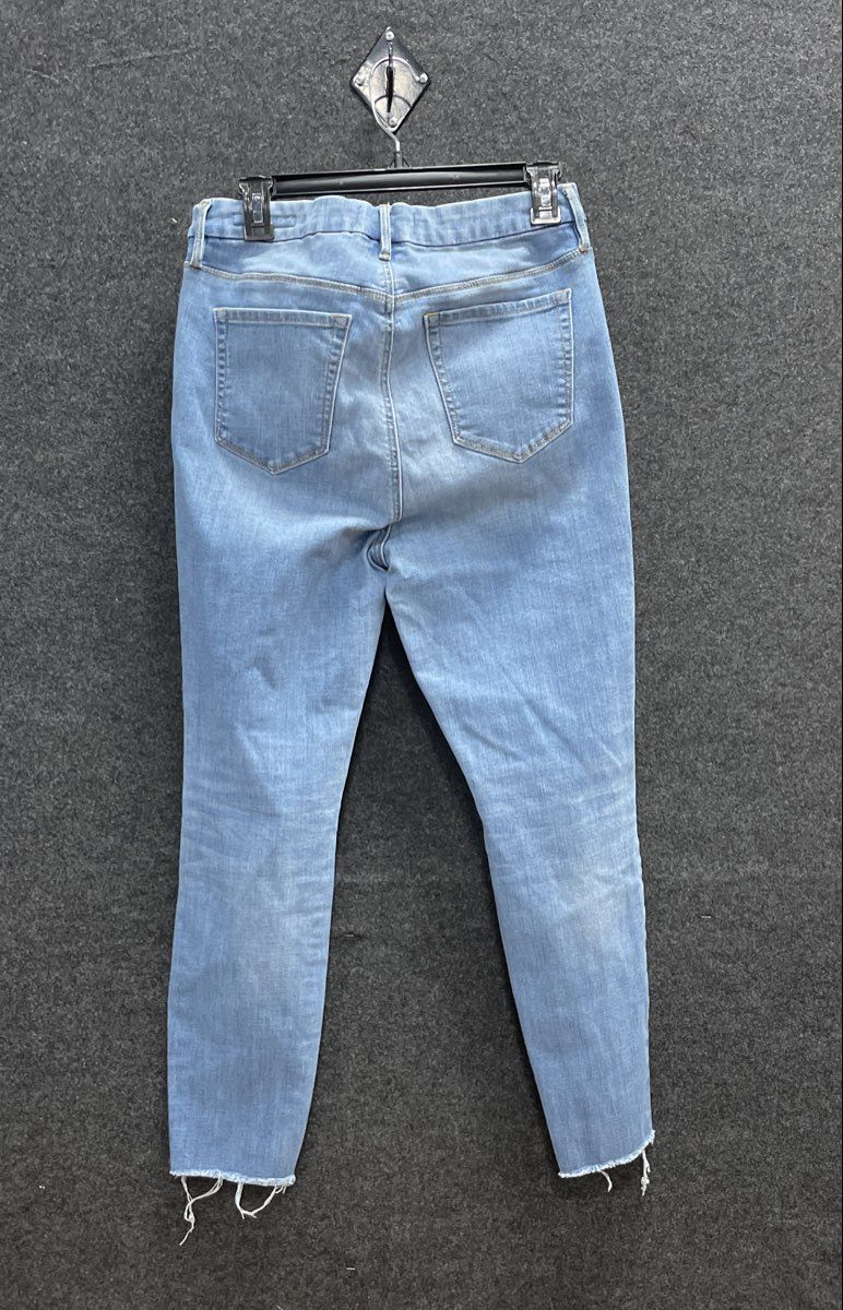 PacSun Women's Push Up Ankle Jegging Light Wash Distressed Raw Hem Jeans Size 30