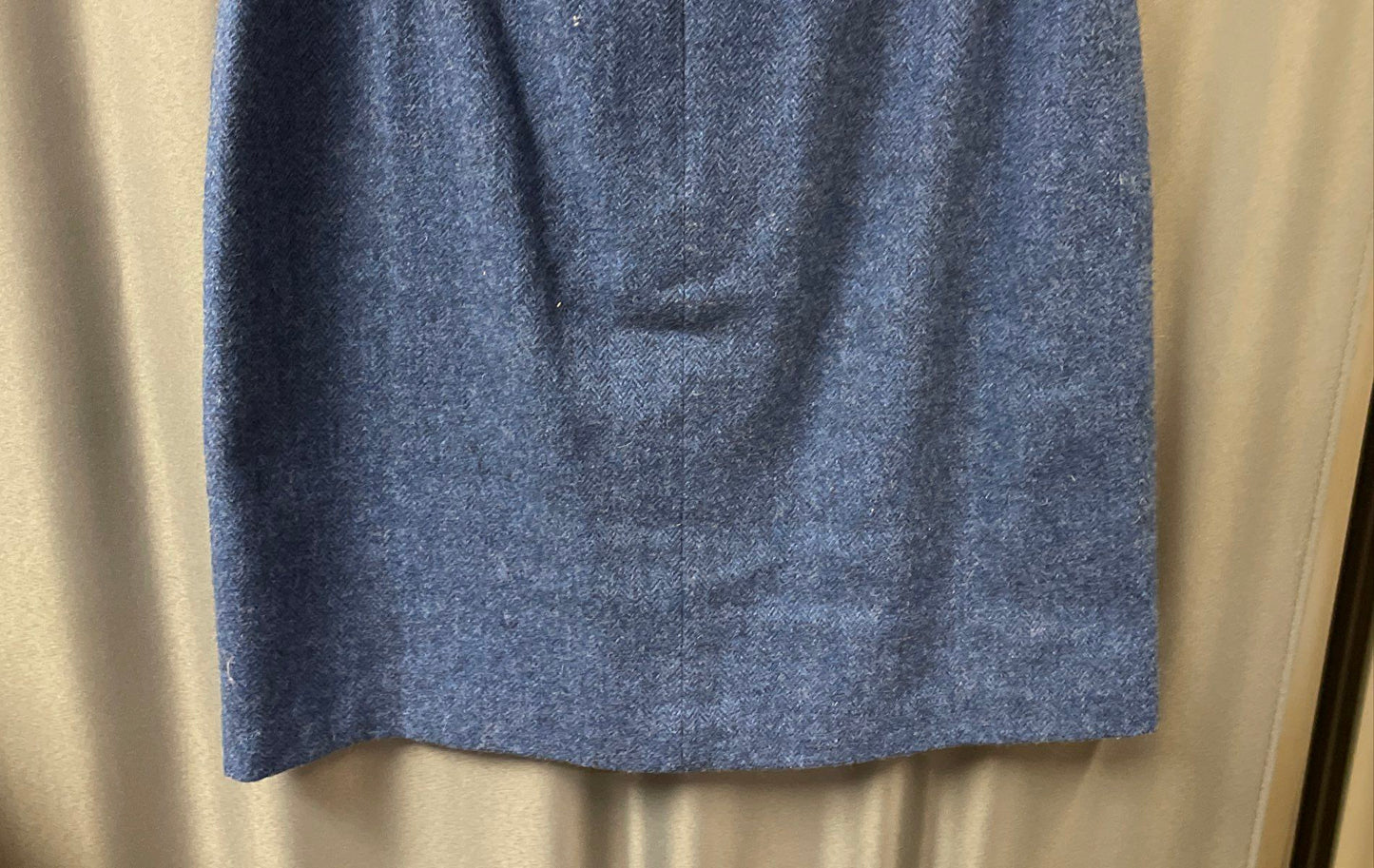 Talbots Women's Blue Wool Blend Herringbone Straight Skirt Sz 10