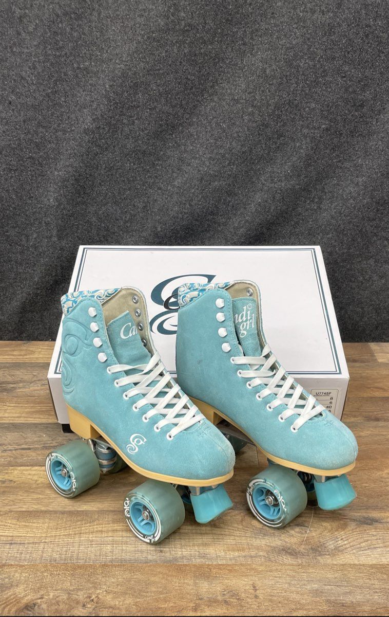 Roller Derby Candi Grl Carlin Quad Skates Women's Size 8 Sea Foam Blue