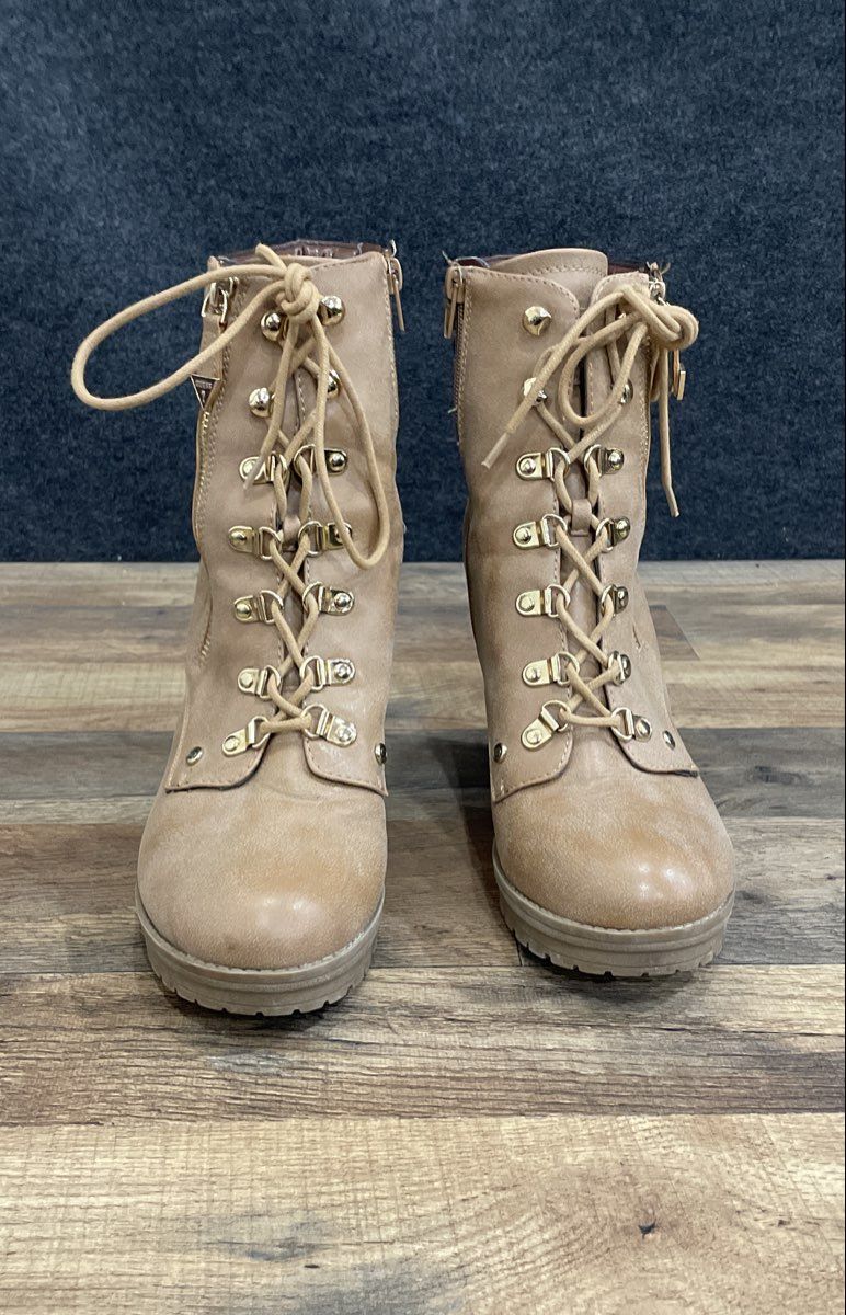 Guess GFGrove Tan Brown Lace Up Block Heel Lug Sole Boots Women's Size 10