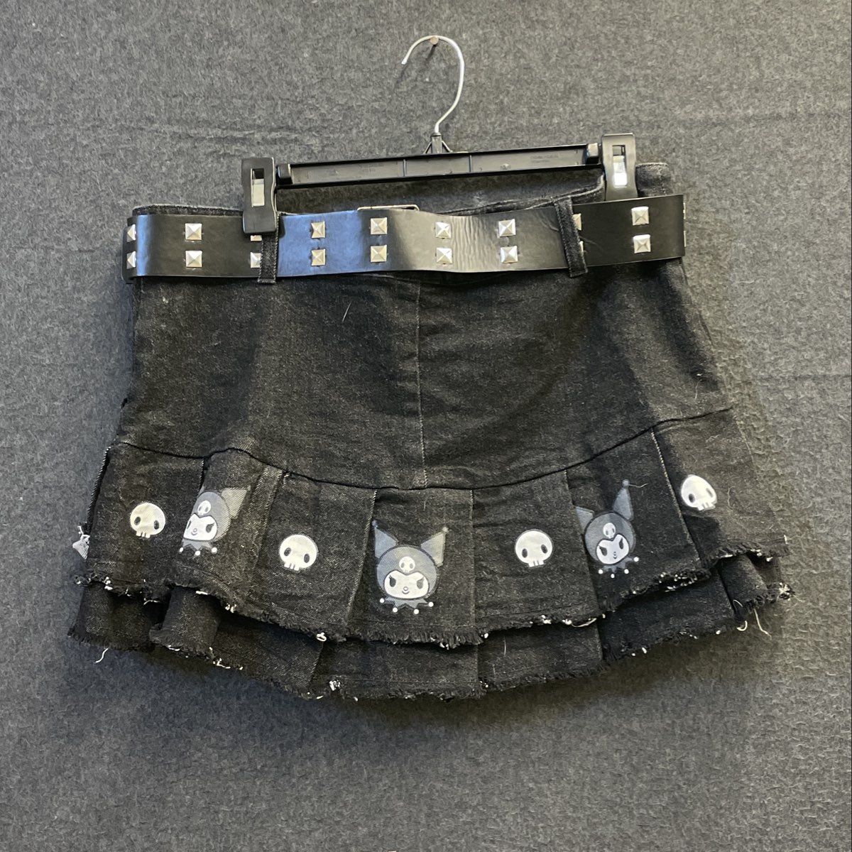Hot Topic Kuromi Sanrio Black Pleated Tiered Denim Skirt Belted Sz XL NWT