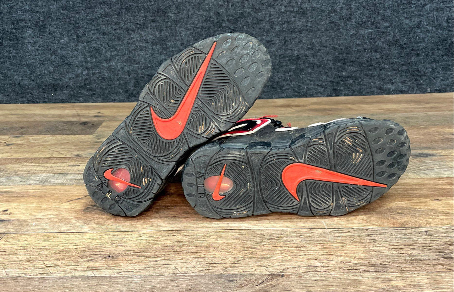 Nike Air More Uptempo GS Black Laser Crimson White Basketball Shoes Size 4Y
