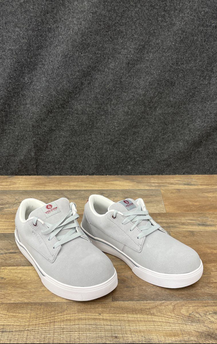 Volcom True Gray White Skate Inspired Safety Toe Work Shoe Men's Size 7.5 New