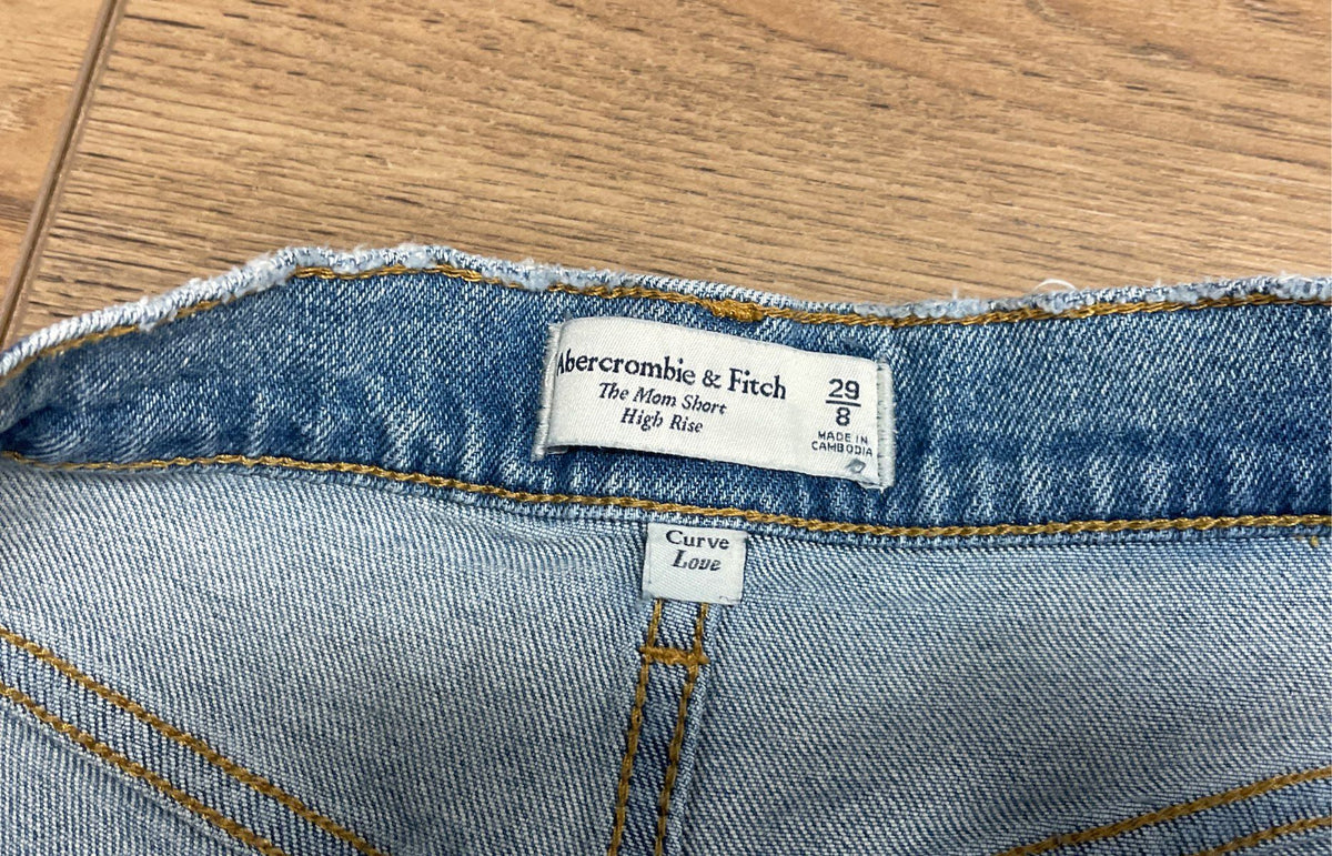 Abercrombie & Fitch Women's Curve Love High Rise Mom Denim Shorts Blue Sz 8
