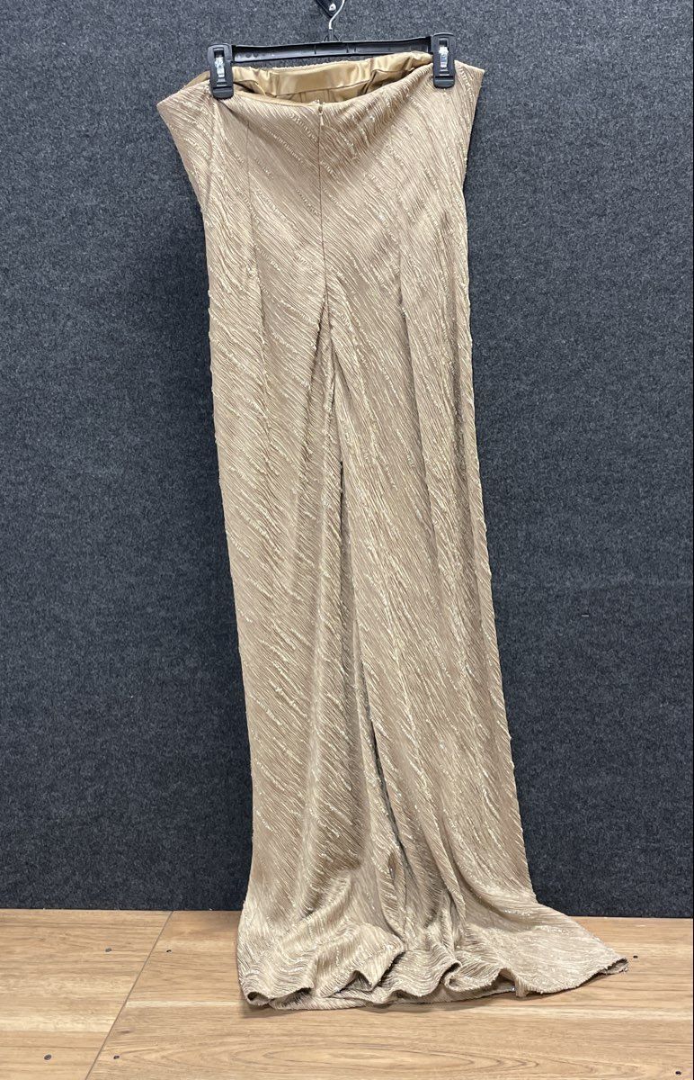 Carmen Marc Valvo Women's Champagne Strapless Textured Gown Sz 14