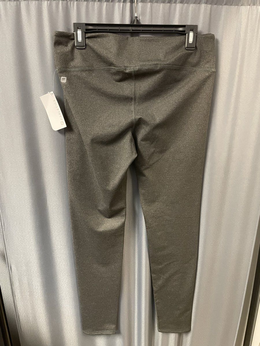 Fabletics Women's Grey Salar Athletic Leggings NWT Sz L