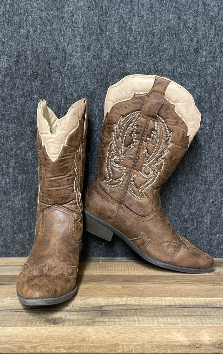 Women's Brown Embroidered Western Cowgirl Boots Size 9W