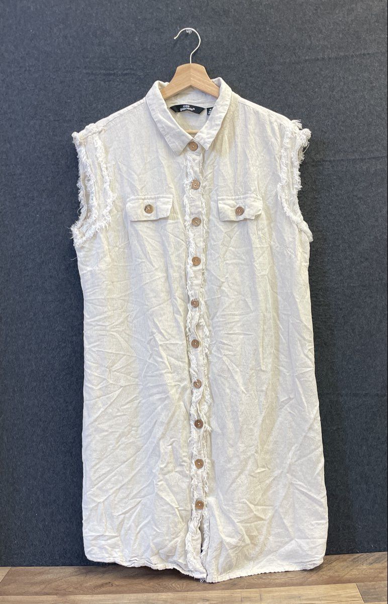 Mlle Gabrielle Women's Cream Fringe Trim Sleeveless Button Down Dress Sz 1X