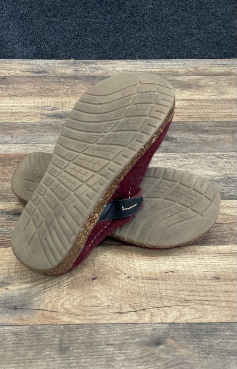 Earth Origins Jenna Burgundy Felt Fabric Slip On Mule Clogs Women's Size 7M