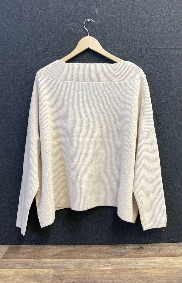Express Women's Ivory Ribbed V-Neck Oversized Drop Shoulder Sweater NWT Sz L