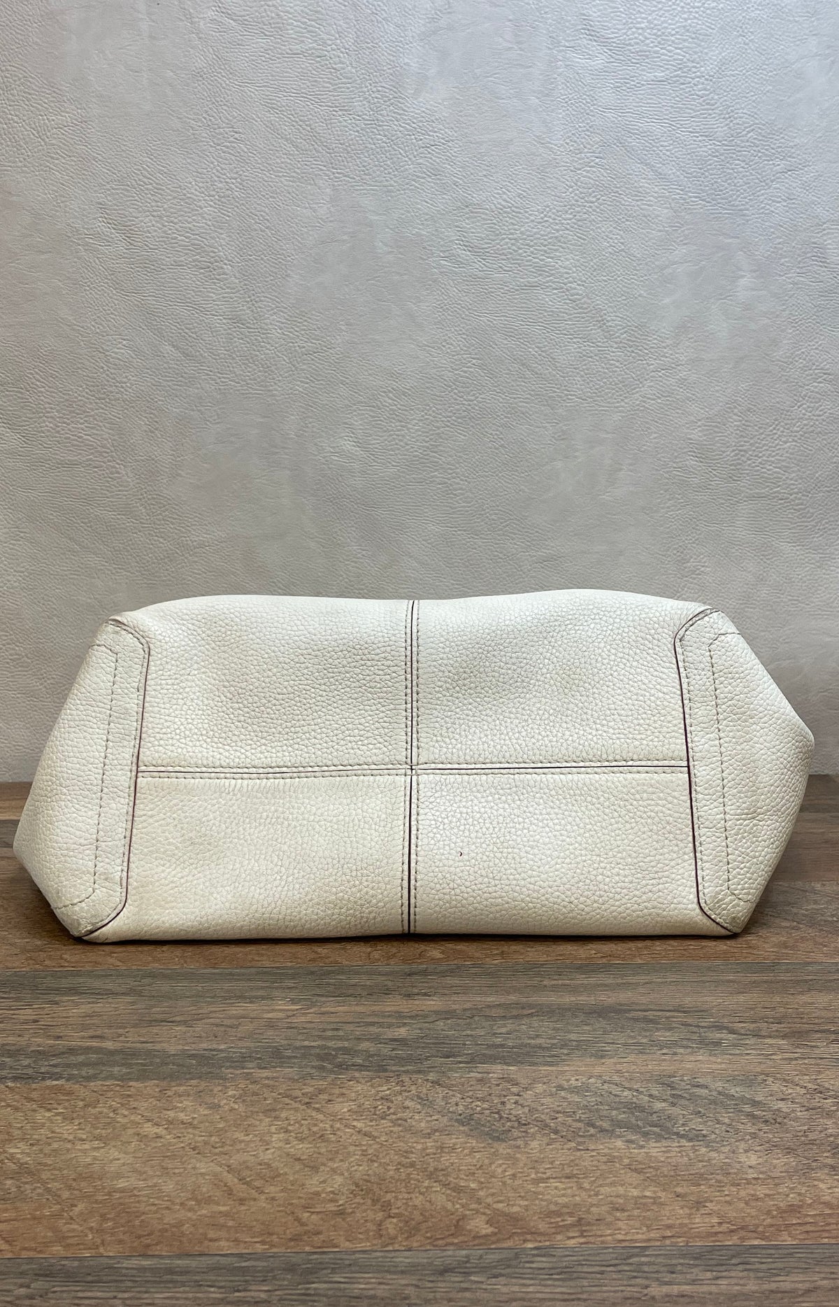 Kate Spade White Pebbled Leather Shoulder Bag Hobo Purse Green Polka Dot Lining