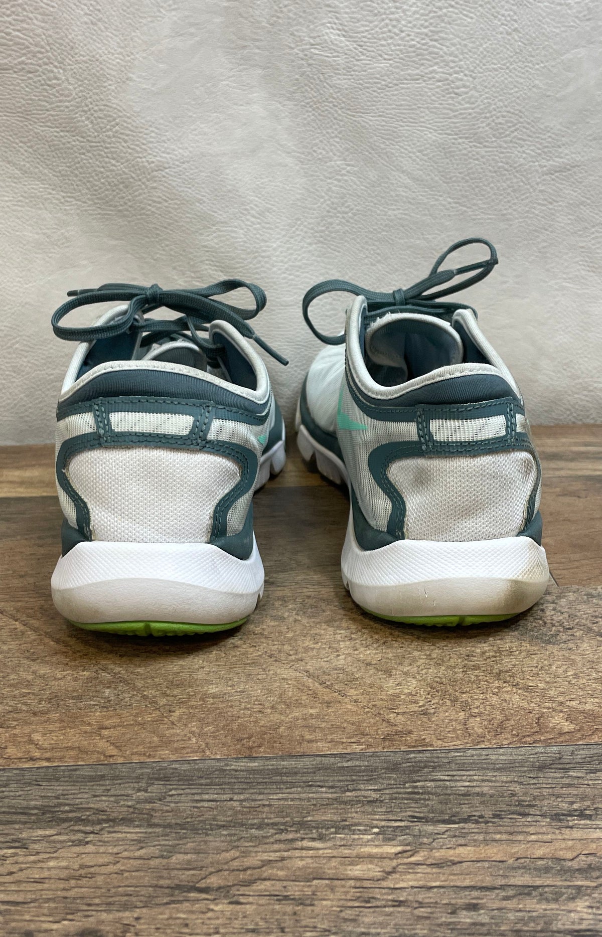 Nike Free TR 7 Wolf Grey White Mint Green Women's Training Shoes Size 9