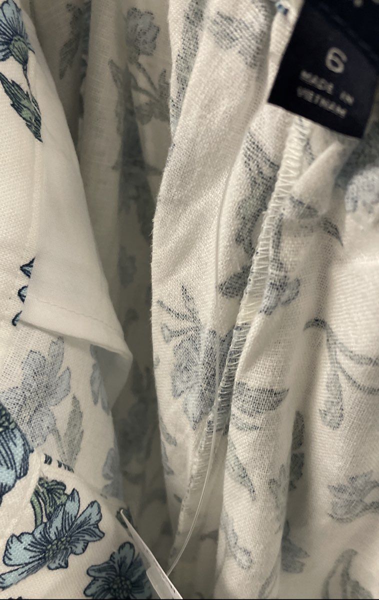 J.Crew Women's White Blue Floral Linen Blend Fair Trade Shorts Sz 6 NWT