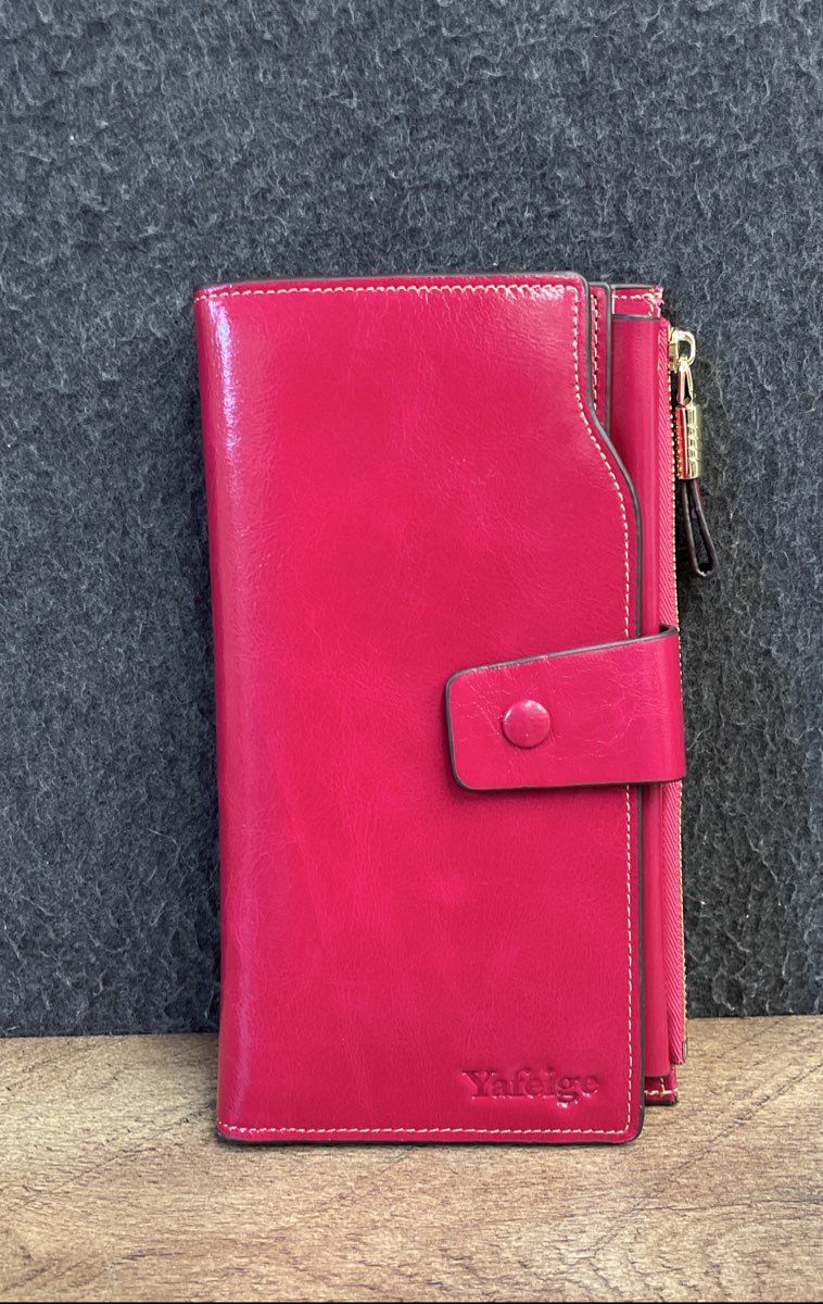 Yafeige Magenta Patent Leather Bifold Organizer Wallet Gold Hardware