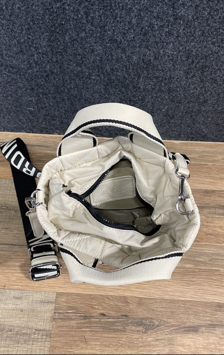 Zara Cream Quilted Padded Crossbody Shoulder Bag Webbing Strap Ordinary