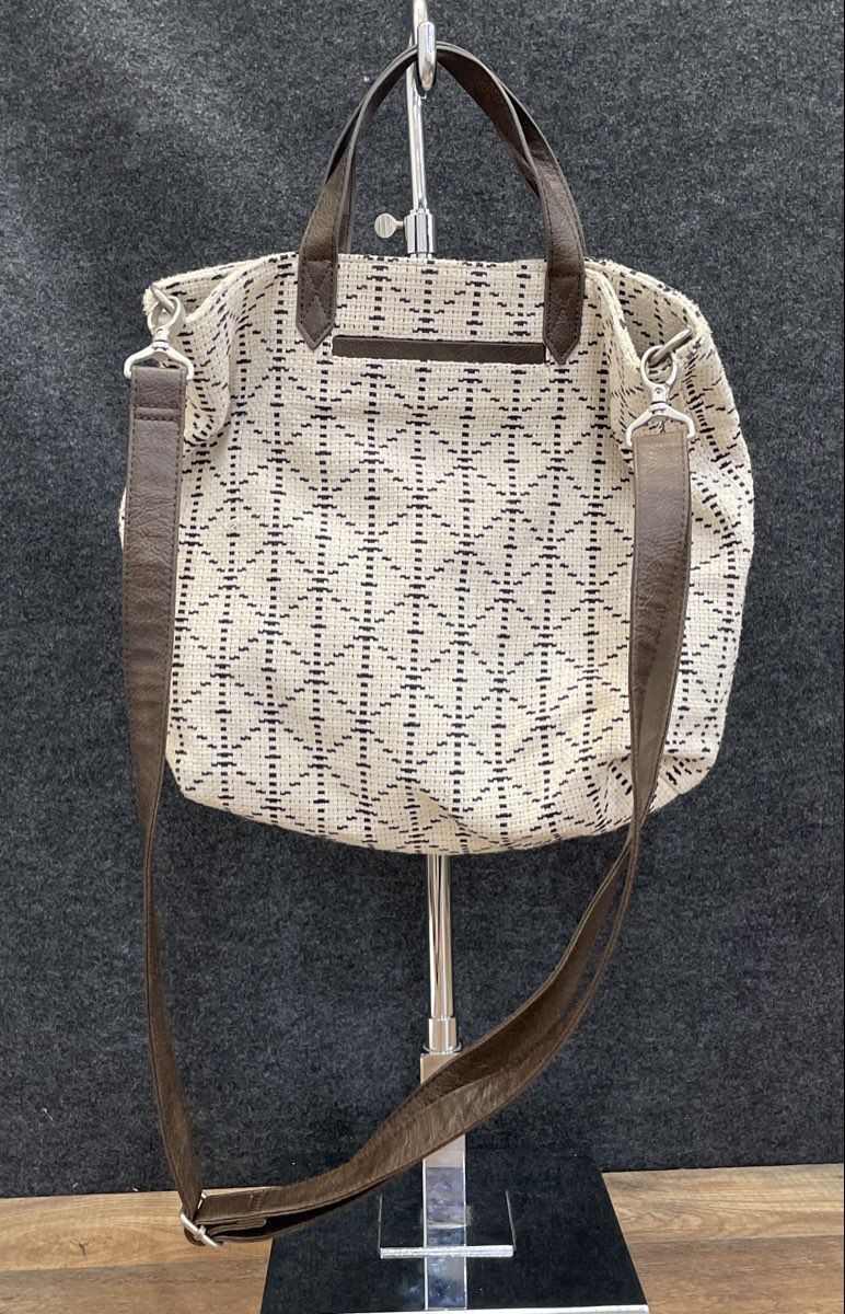 Thirty-One White Black Woven Geometric Crossbody Tote Bag Silver Hardware