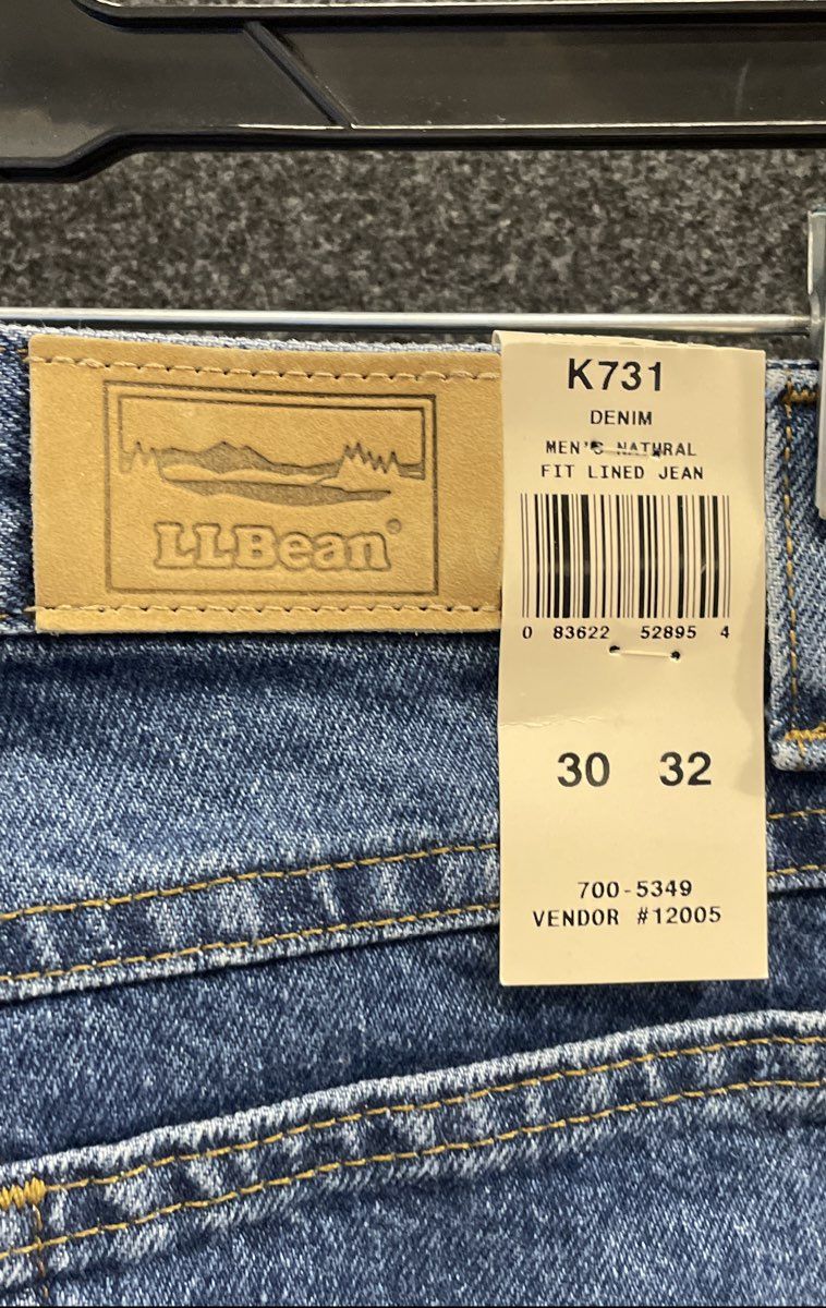 L.L. Bean Men's Blue Natural Fit Lined Denim Jeans Sz 30x32 NWT