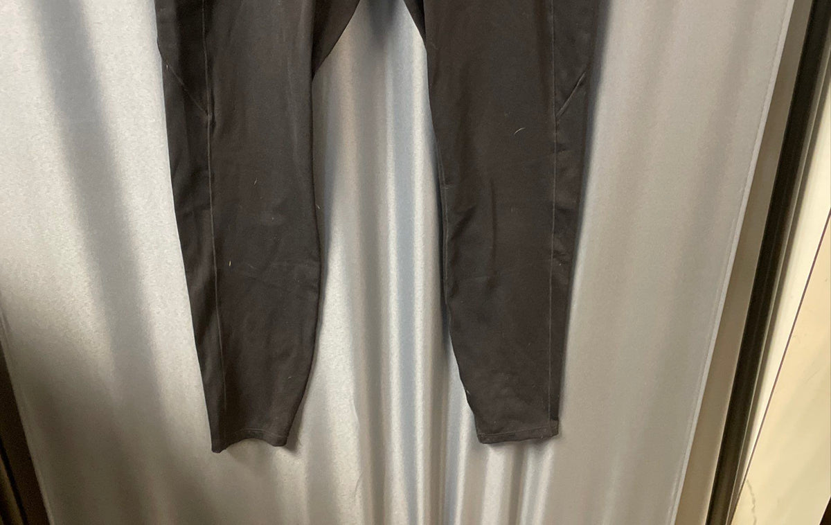 Halara Women's Black High Rise Zip Pocket Yoga Leggings Size M NWT