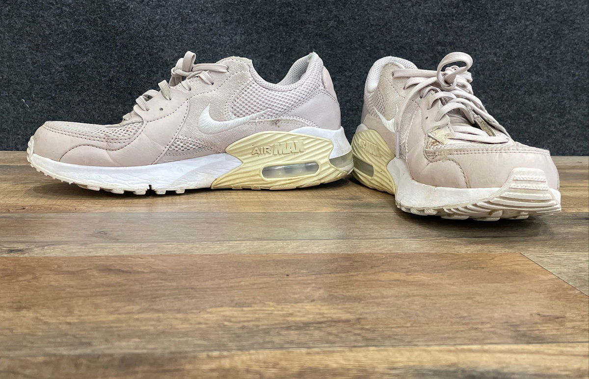 Nike Air Max Excee Soft Pink Women's Sneakers Size 7.5
