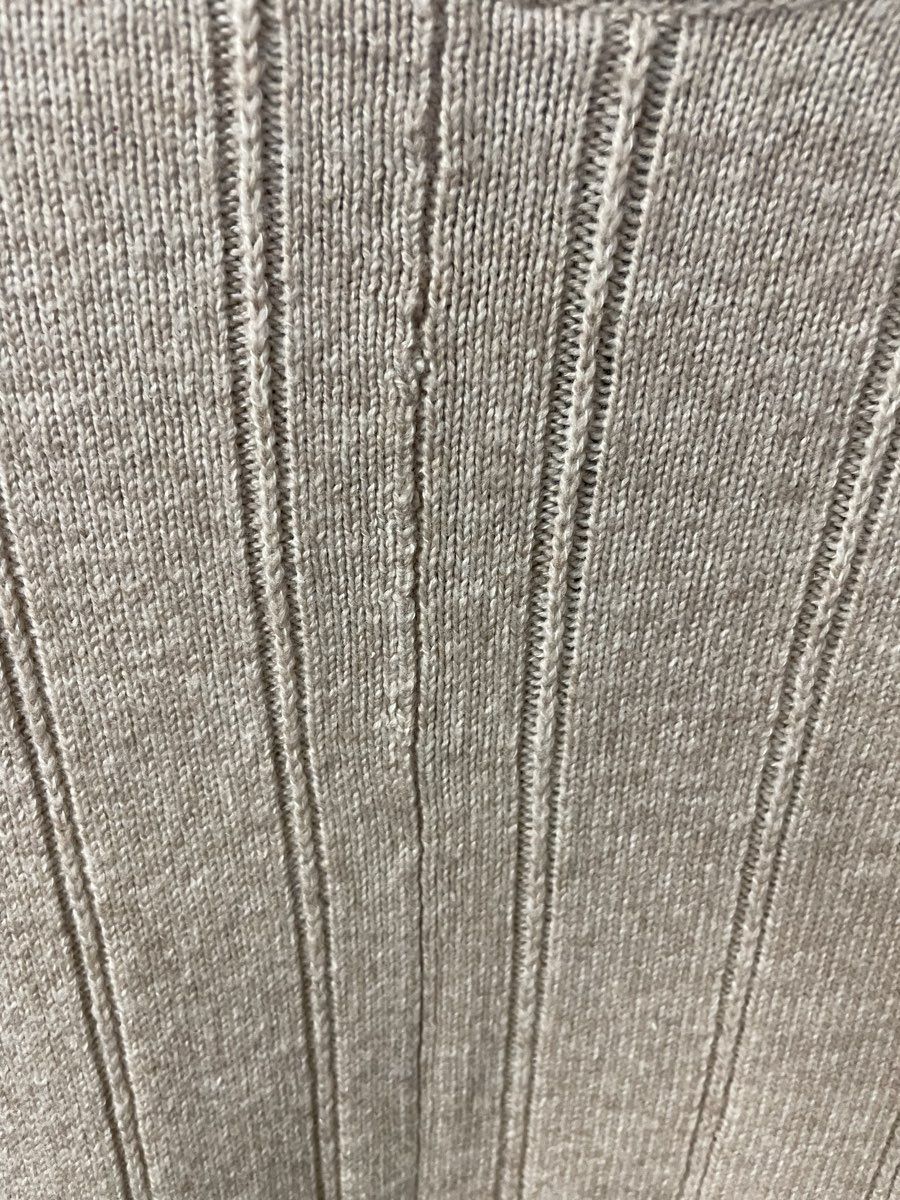 Dillard's Women's Beige Ribbed Knit Sleeveless Shawl Cardigan Wrap OSFA NWT