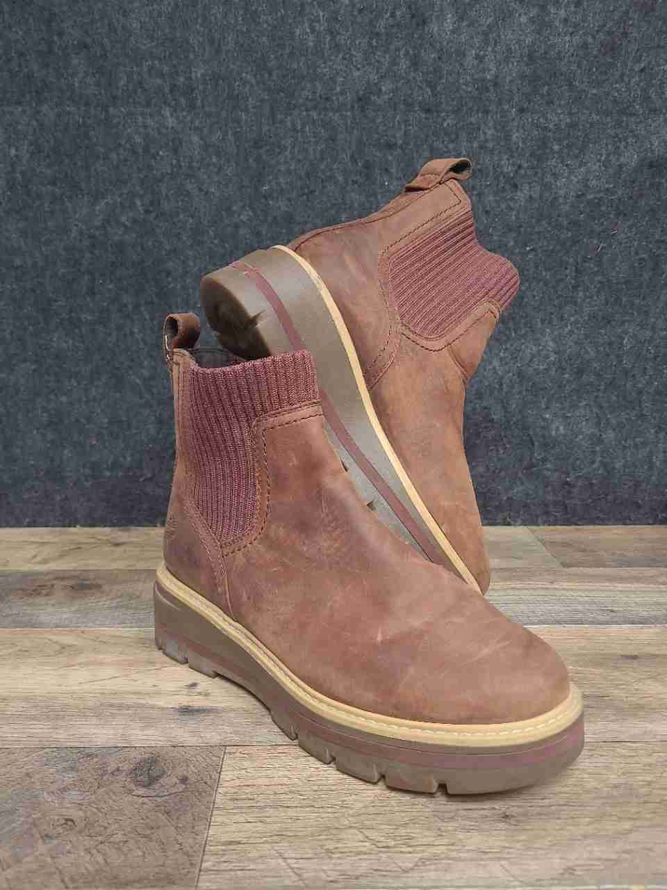 Timberland Courmayeur Valley Dark Brown Leather Chelsea Boots Women's Size 7