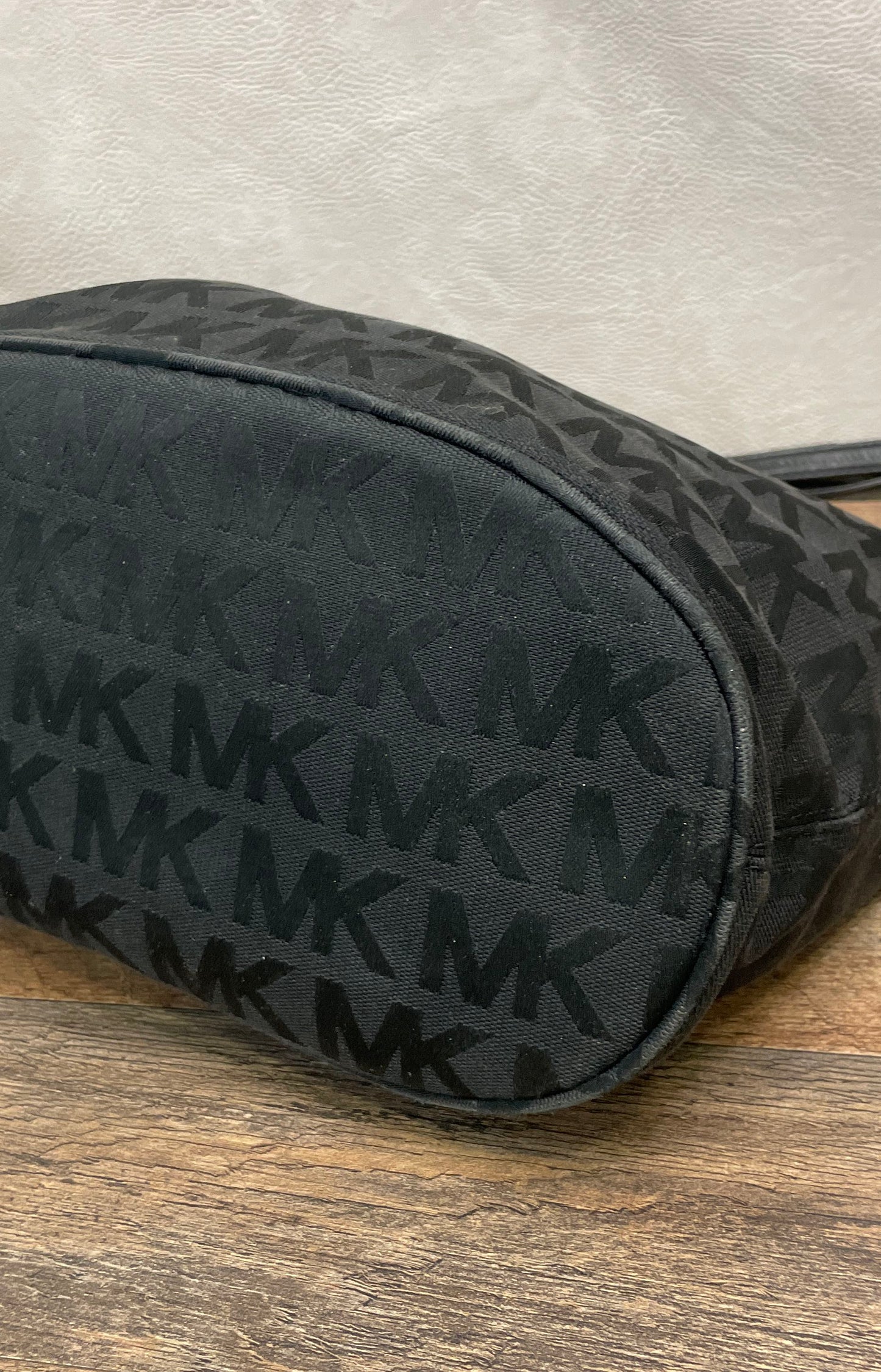 Michael Kors Black Monogram Canvas Tote Bag Gold Hardware Adjustable Straps