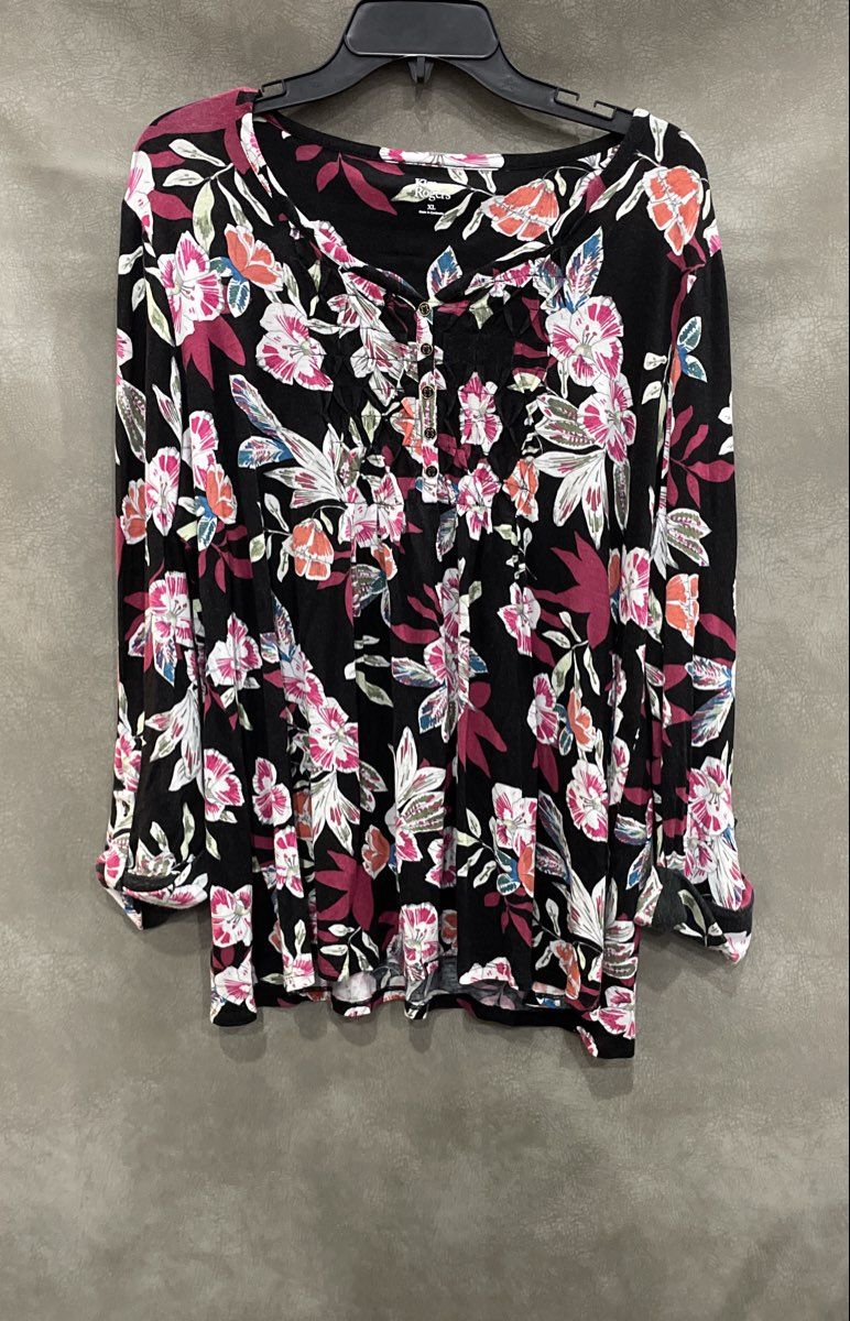 Kim Rogers Women's Black Floral Rayon Long Sleeve Smocked Button Front Top Sz XL