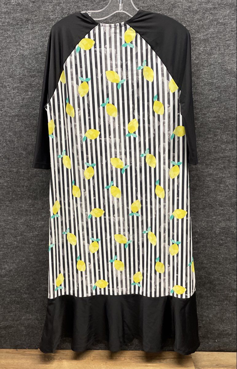 TRY Women's Fruit Print Cover Up Dress White Black Lemon Pattern Sz 18 NWT