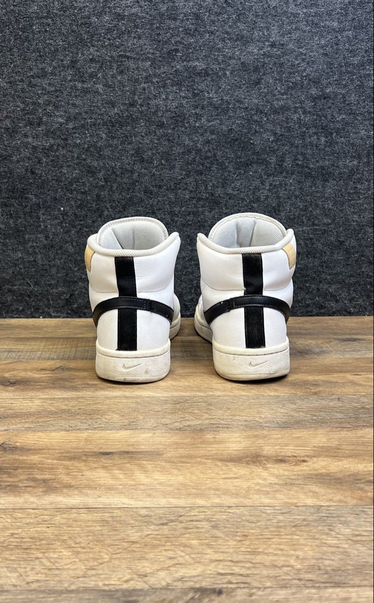 Nike Court Royale 2 Mid White Black Mid Top Sneakers Size 11