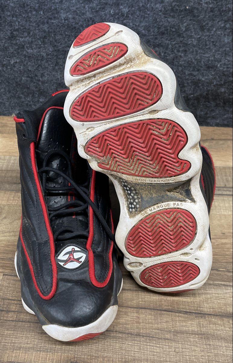 Jordan Pro Strong Black University Red GS Sneakers Size 6Y